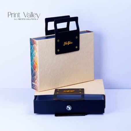 Golden Silk Glitter Box - Image 2